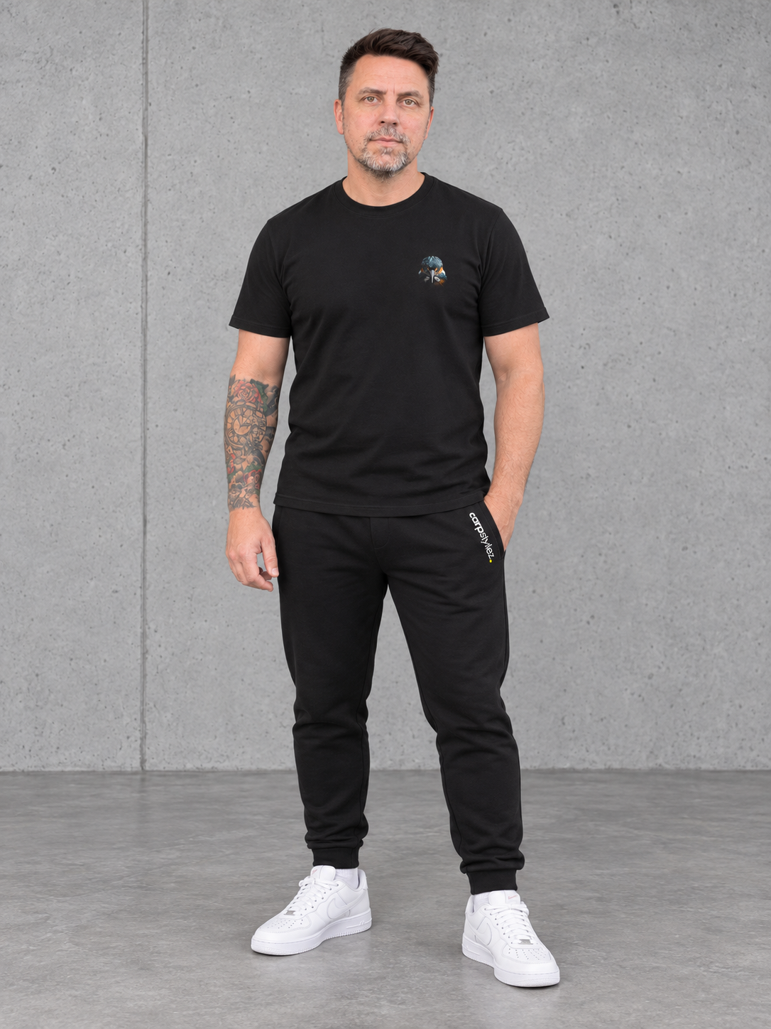 carpstylez BLACKWATER KINGFISHER NS305 Shirt Black – Ganzkörper Vorderseite #farbe_black, schwarz