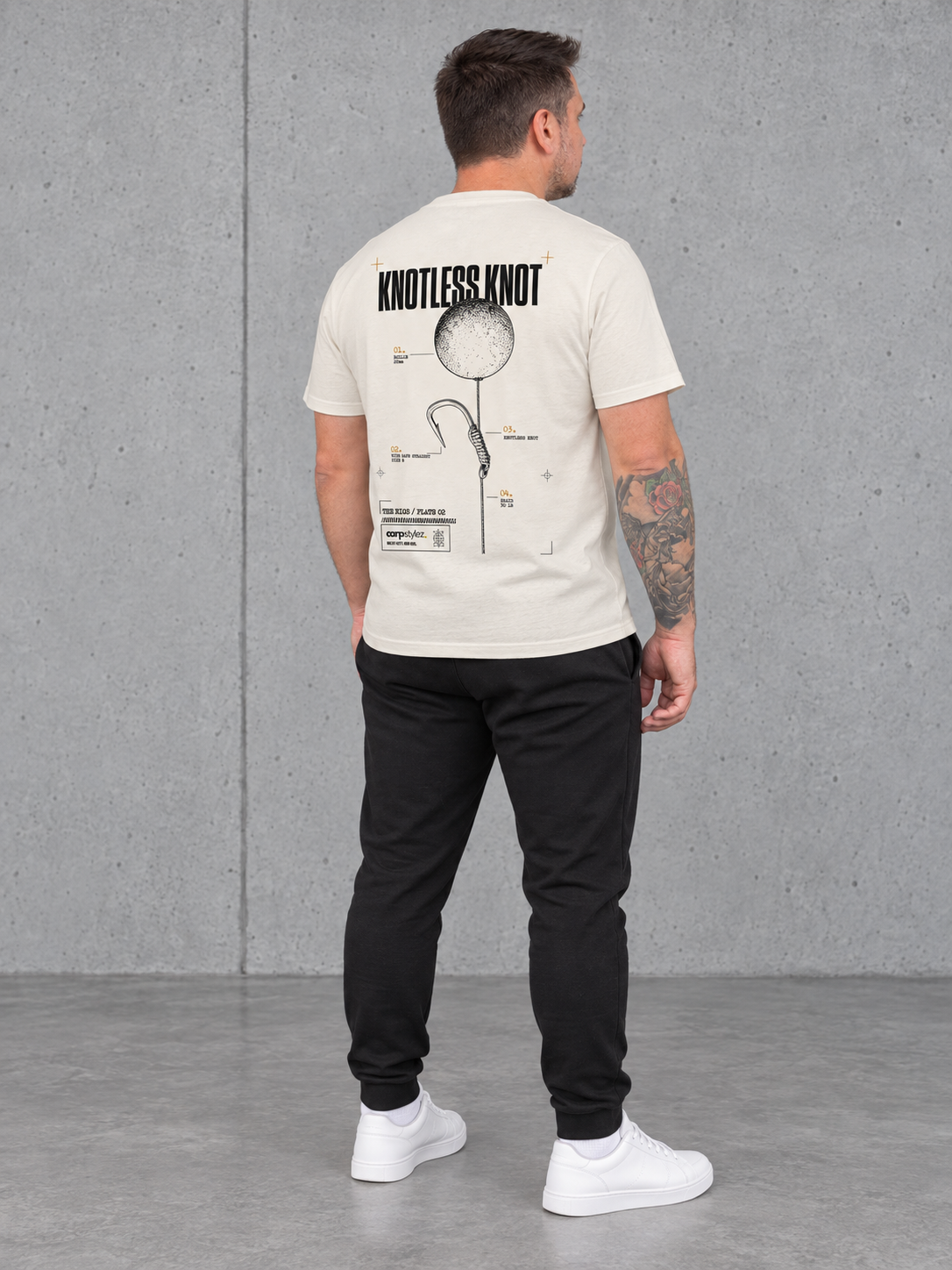 carpstylez knotless knot Shirt Ivory – Ganzkörper schräg hinten _var_ivory #farbe_ivory