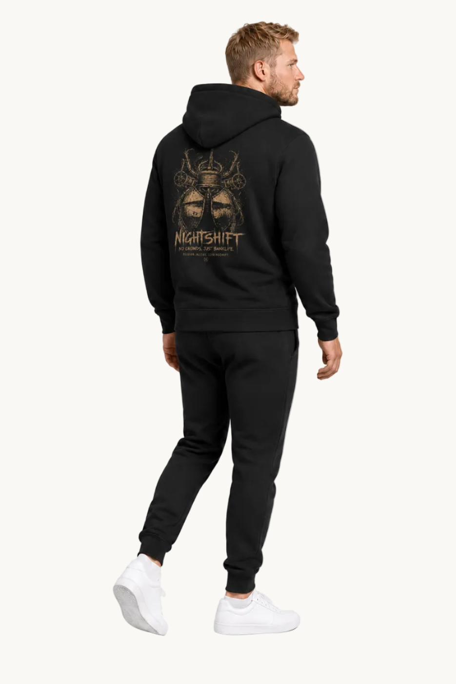 NIGHTSHIFT NS401 Black – Fullbody Rückseite Dreiviertel