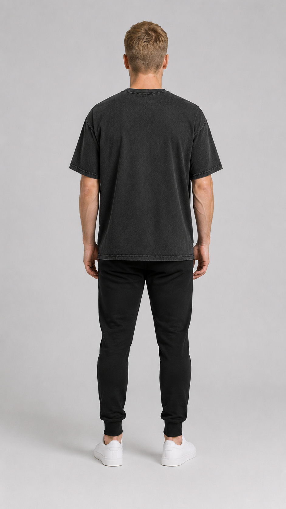 carpstylez BANKSIDE RITUAL Acid Wash Oversize Shirt – Studio Mock Fullbody, Karpfen-Streetwear
