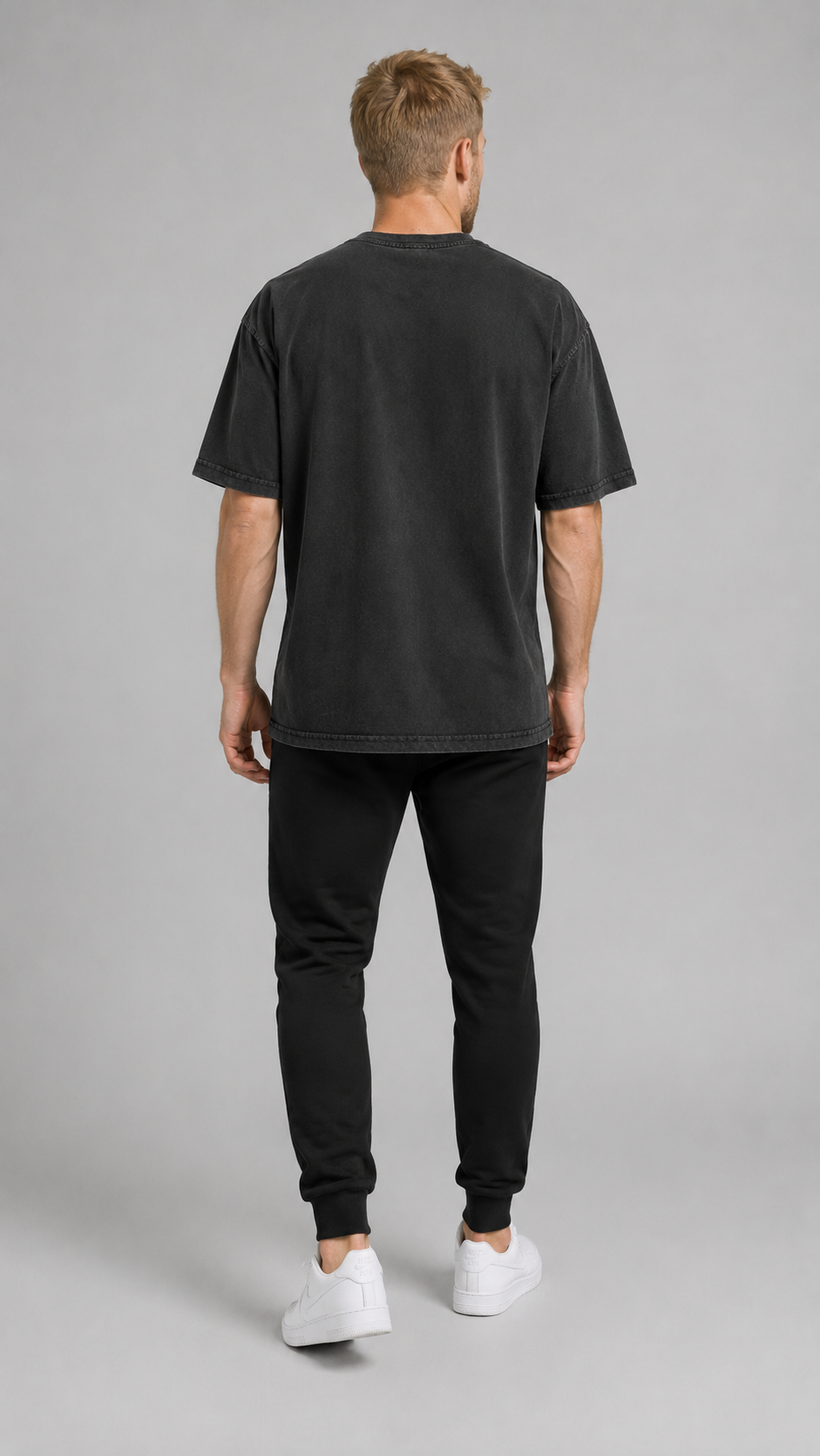 carpstylez BANKSIDE SAINT Acid Wash Oversize Shirt – Studio Mock Fullbody, Karpfen-Streetwear