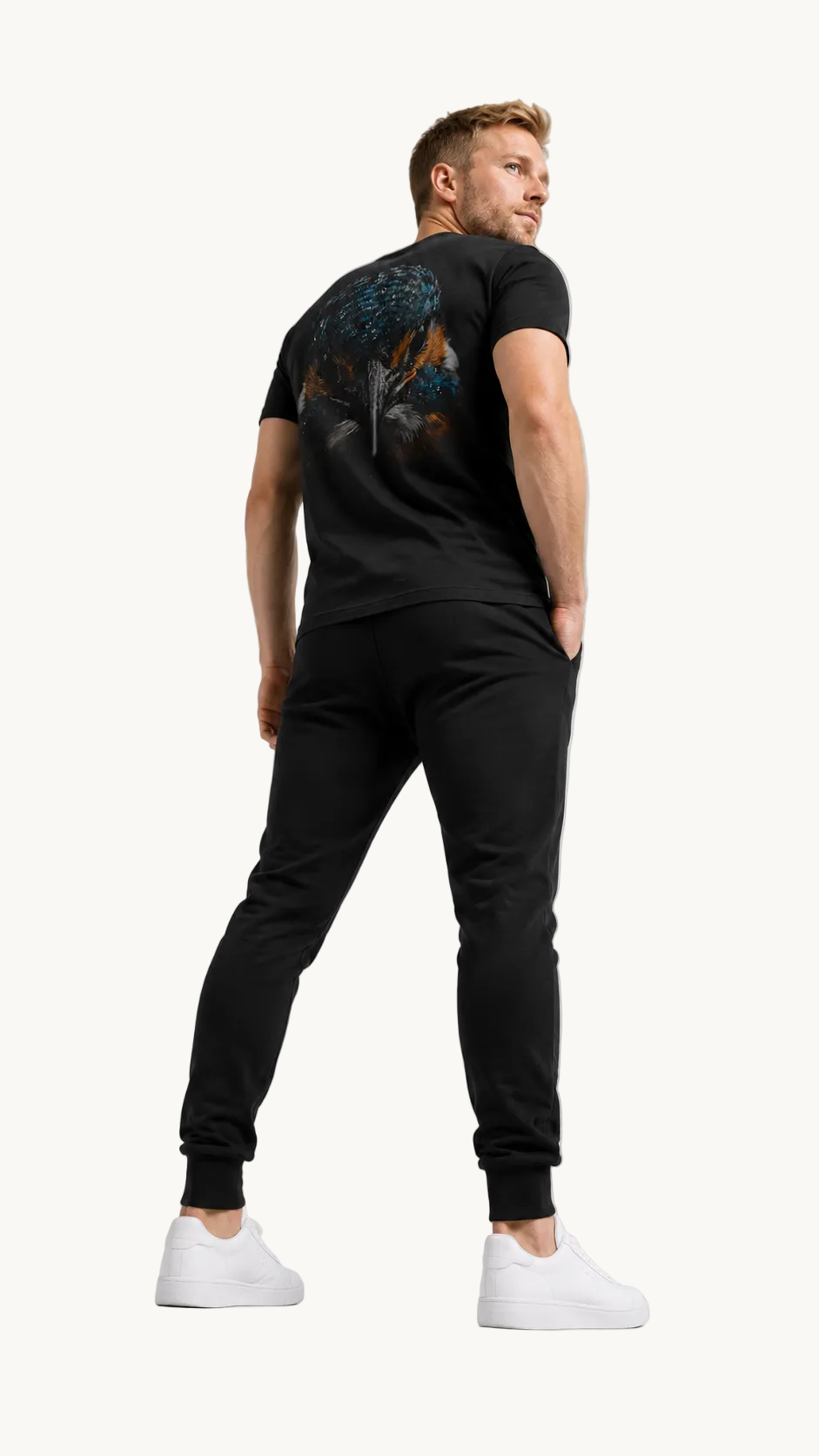 carpstylez BLACKWATER KINGFISHER Shirt – Studio Mock Fullbody, Karpfen-Streetwear