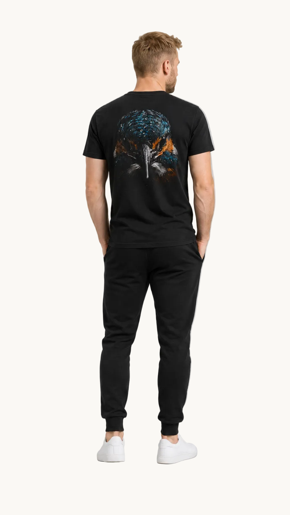 carpstylez BLACKWATER KINGFISHER Shirt – Studio Mock Fullbody, Karpfen-Streetwear