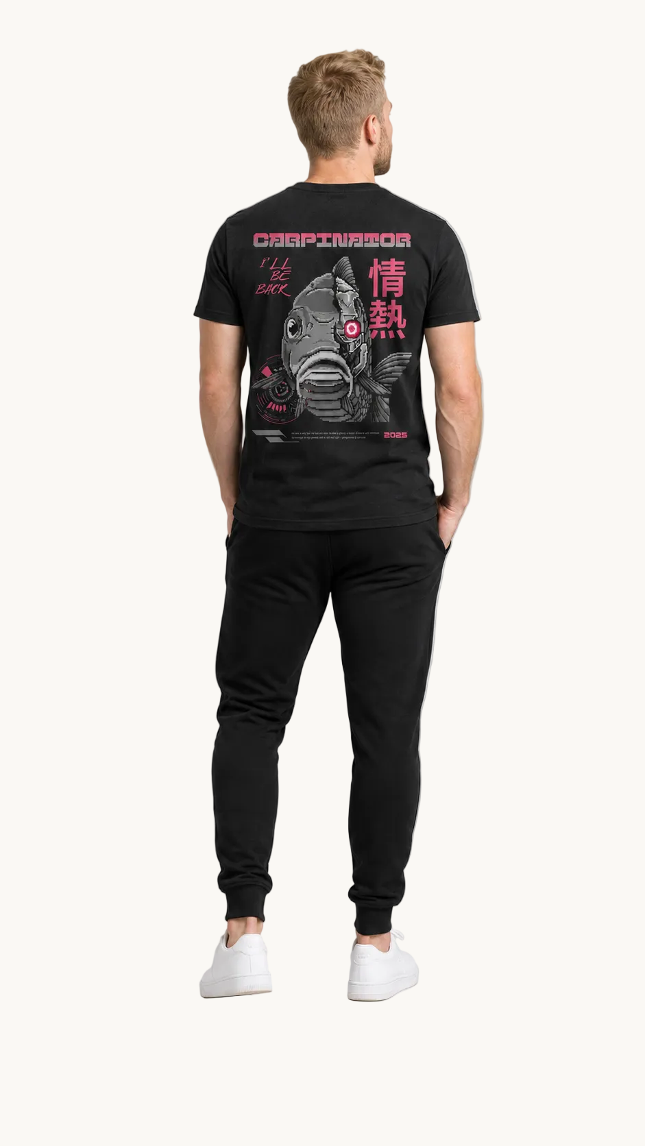 carpstylez CARPINATOR Shirt – Studio Mock Fullbody, Karpfen-Streetwear