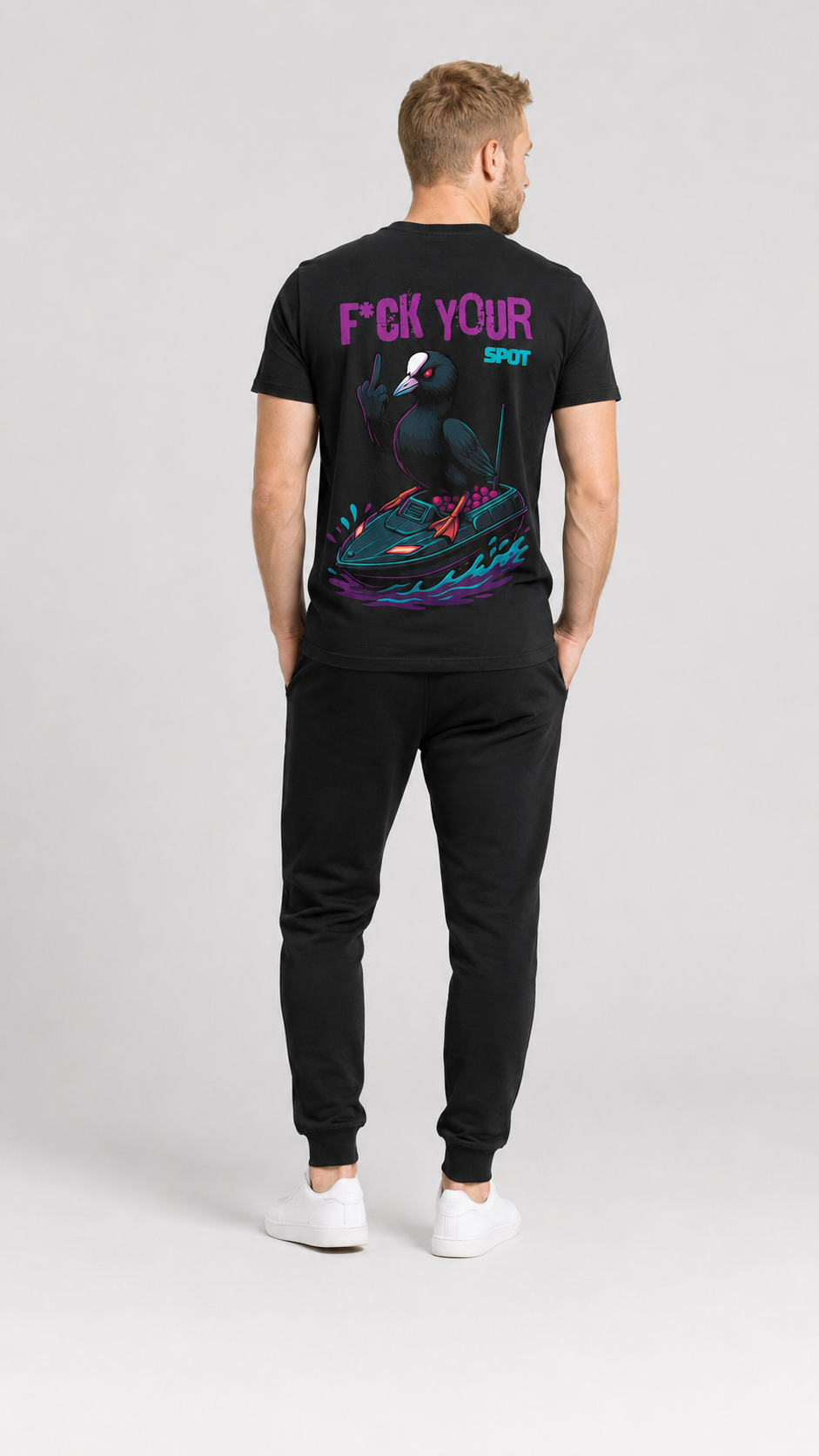 carpstylez F*CK YOUR SPOT Shirt – Studio Mock Fullbody, Karpfen-Streetwear