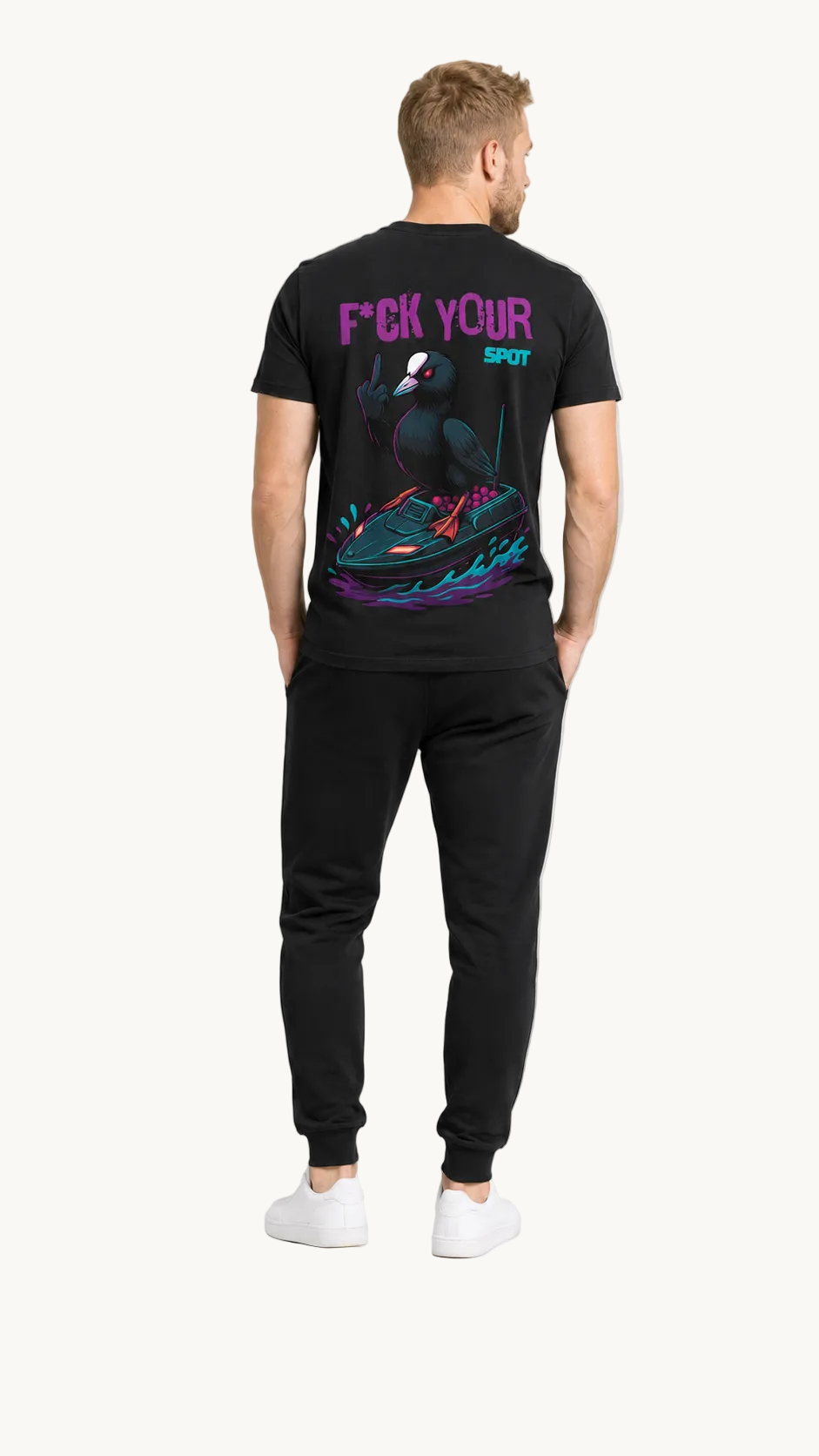 carpstylez F*CK YOUR SPOT Shirt – Studio Mock Fullbody, Karpfen-Streetwear