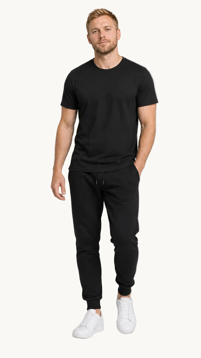 carpstylez FLUO WHITE POP-UP Club Shirt schwarz – getragen, Ganzkörper Vorderseite