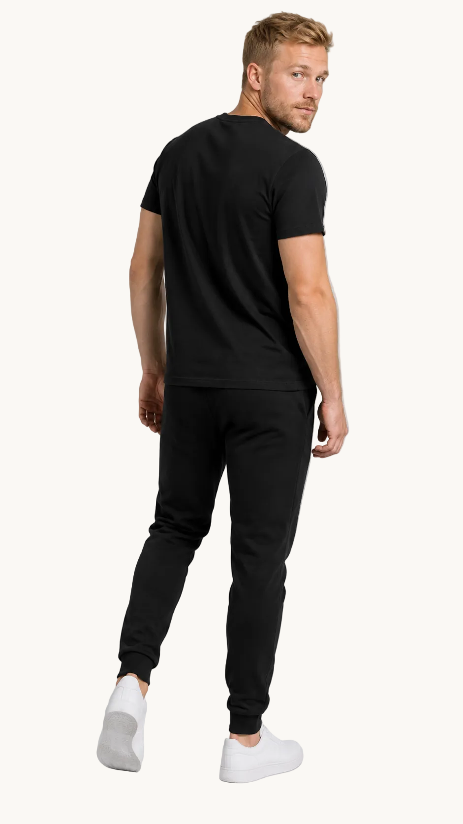 carpstylez HOMIES Shirt – Studio Mock Fullbody, Karpfen-Streetwear