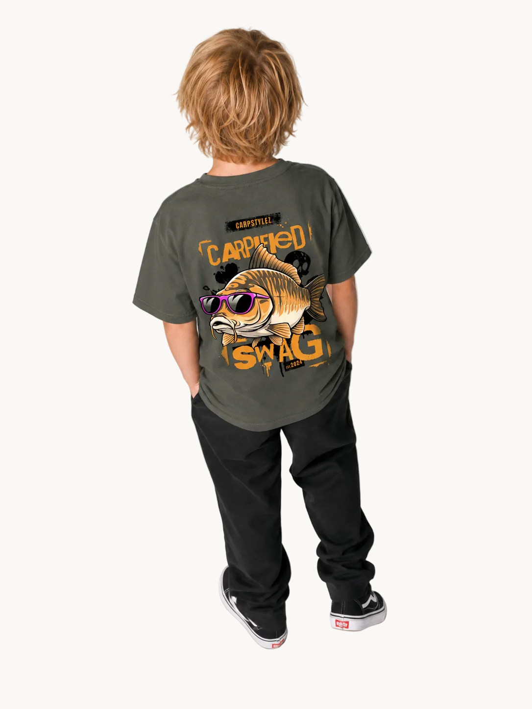 carpstylez Kids CARPIFIED SWAG Shirt – Studio Mock, Karpfen-Streetwear