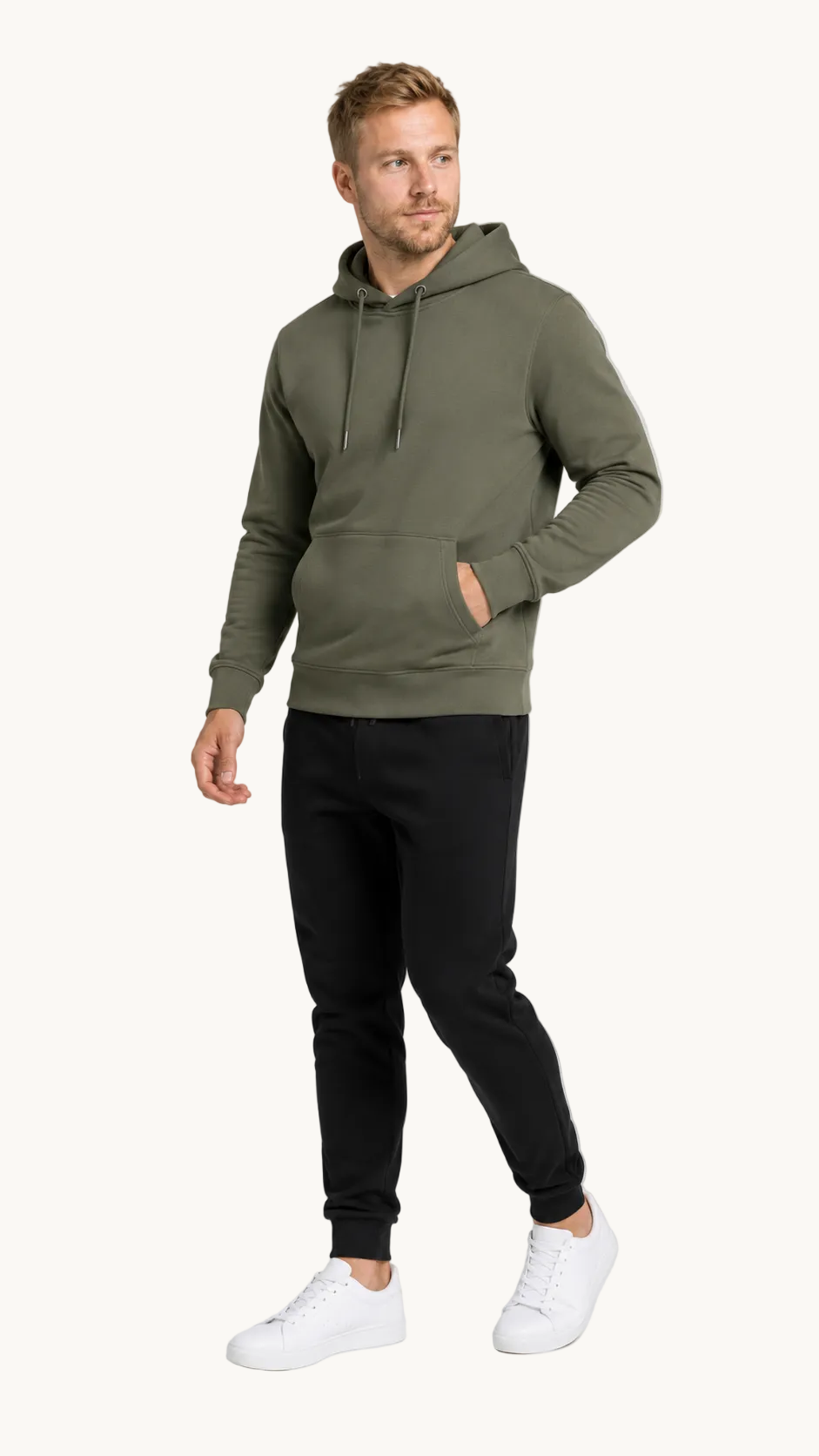 carpstylez KING CARP Hoodie – Studio Mock Fullbody, Karpfen-Streetwear