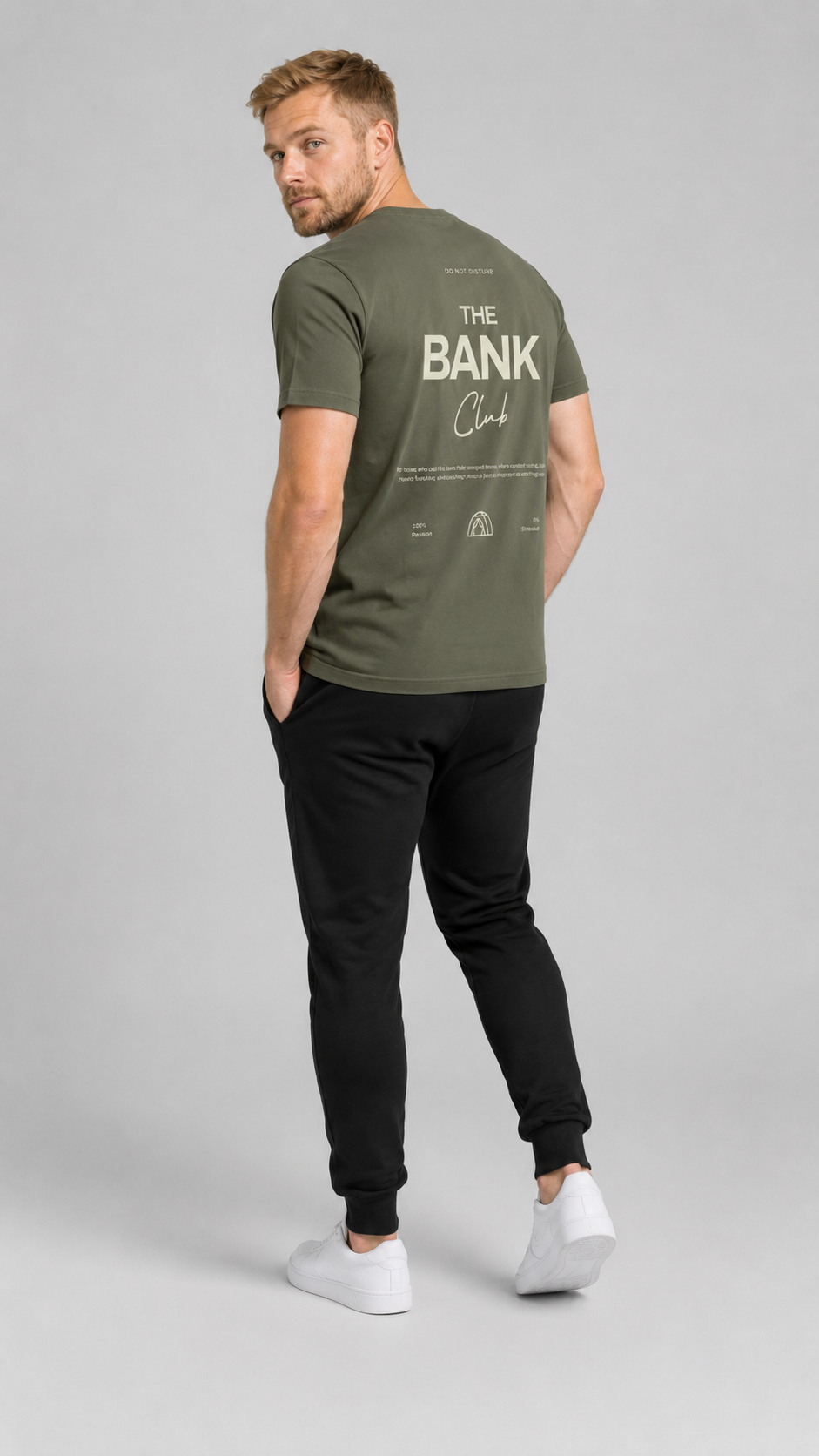carpstylez THE BANK Club Shirt – Studio Mock Fullbody, Karpfen-Streetwear