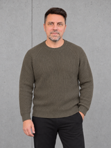 carpstylez ESSENTIALS Grobstrick Pullover NS911 Organic Khaki – getragen, Frontansicht #farbe_organic khaki