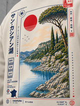 carpstylez LAC DE SAINT-CASSIEN Oversize Hoodie NS408 in Ivory – Detail des Lac-de-Saint-Cassien-Rückenprints #color_ivory