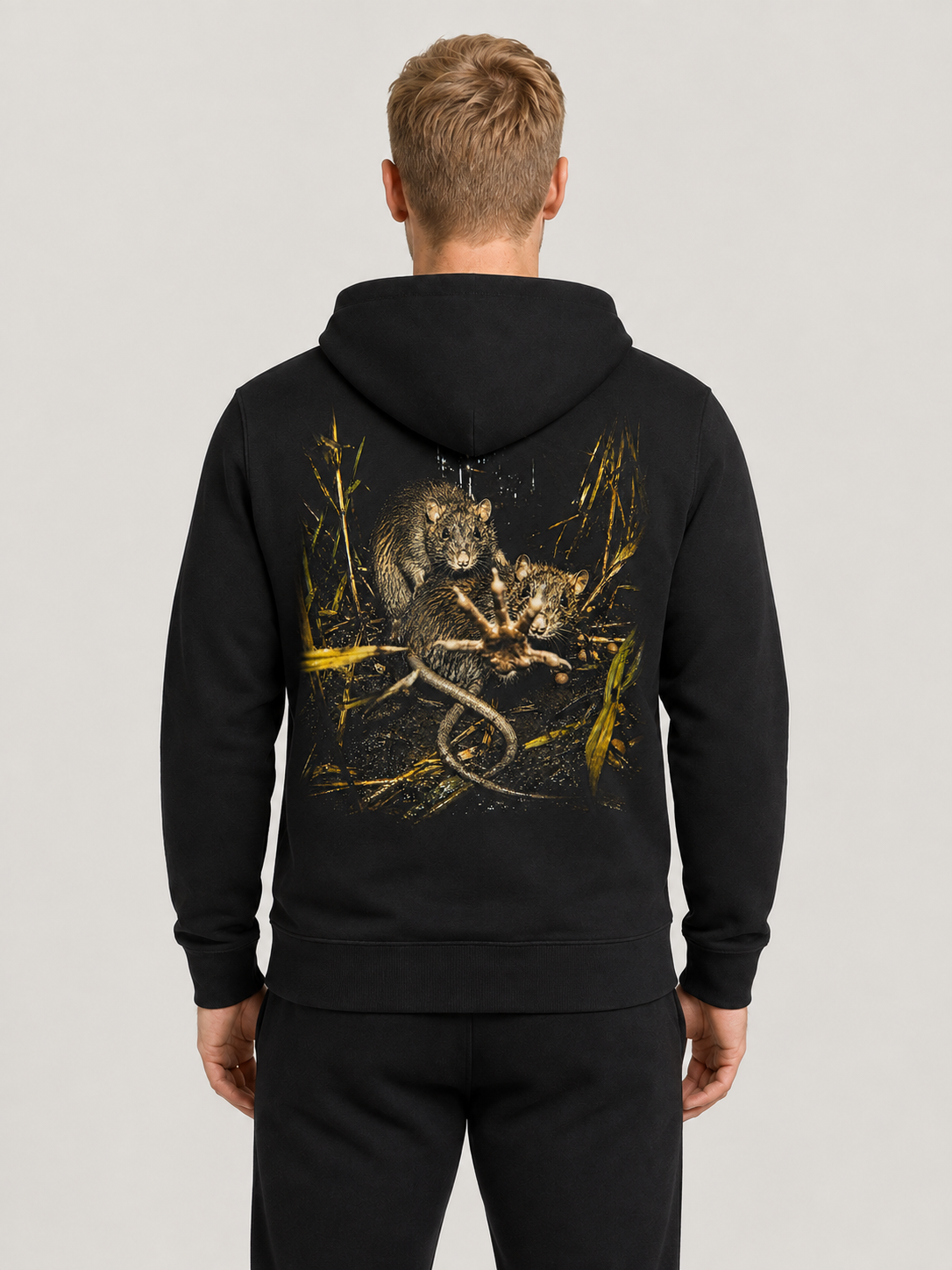 HEAVY PET(T)ING Hoodie Black – Rückenansicht am Model #farbe_black