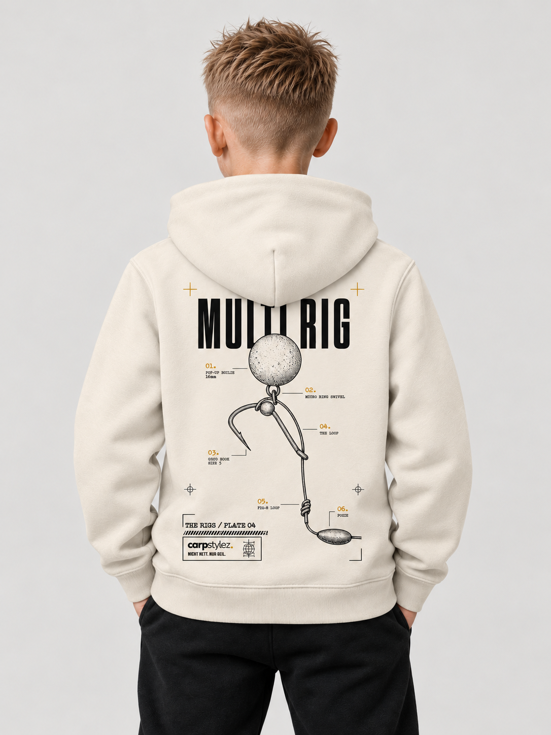 carpstylez Kids Hoodie Multi Rig in Ivory – Rückenansicht am Kind #farbe_ivory