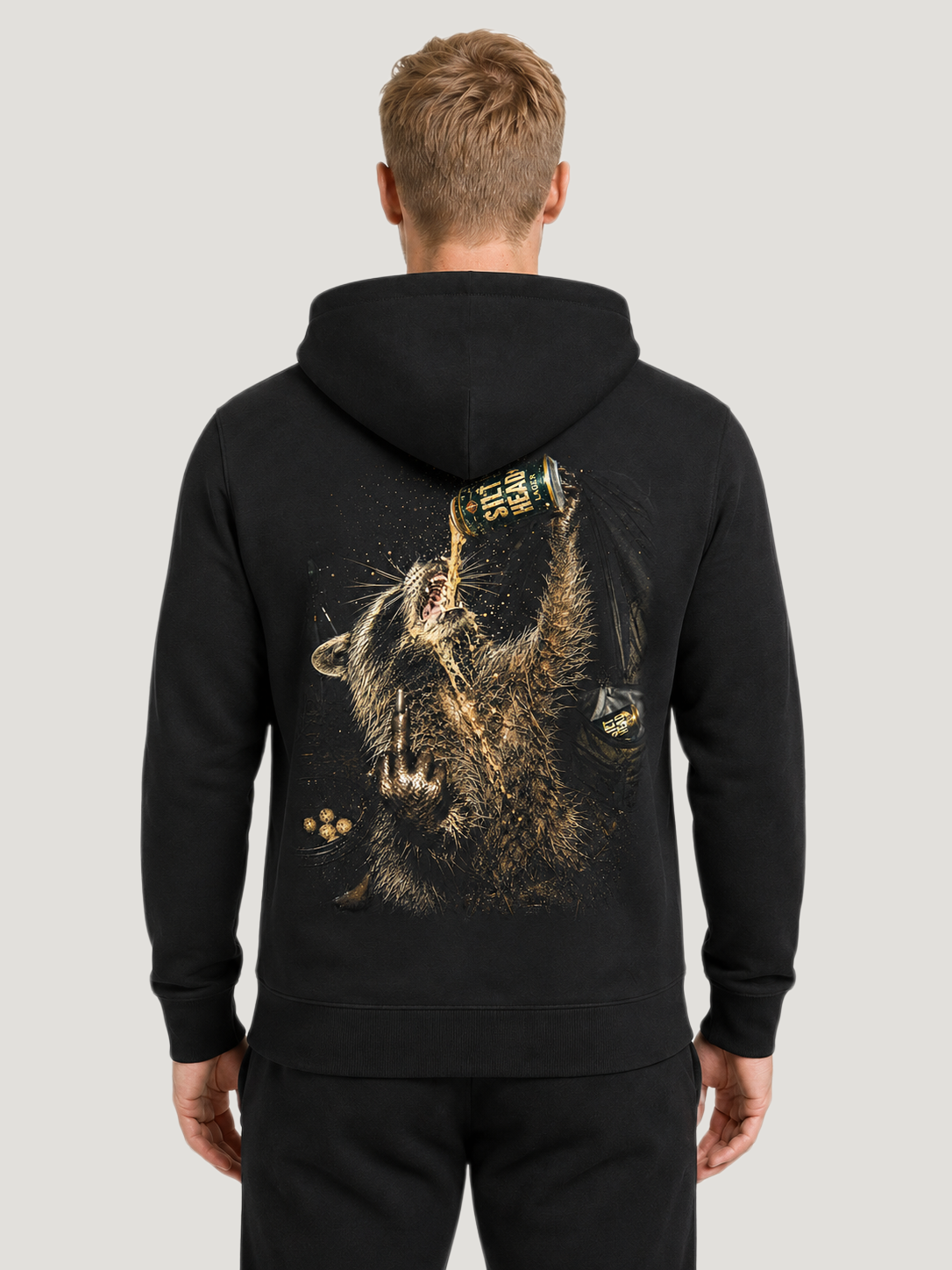 ROCC ON Hoodie Black – Rückenansicht am Model #farbe_black