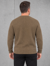 carpstylez ESSENTIALS Grobstrick Pullover NS911 Toffee – getragen, Rückenansicht #farbe_toffee