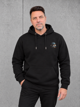 BLACKWATER KINGFISHER Hoodie – Vorderseite mit kleinem Brustprint #farbe_black
