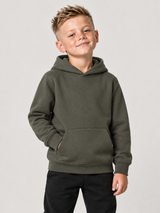 carpstylez Kids Hoodie Multi Rig in Organic Khaki – Vorderseite ohne Print am Kind #farbe_organic khaki
