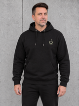 carpstylez OFFLINE Hoodie Black Camo – Olli Vorderseite mit Camo-Brustlogo #farbe_black camo