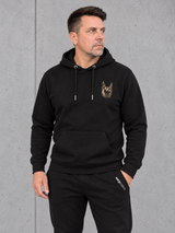 ROCC ON Hoodie Black – Vorderansicht am Model #farbe_black