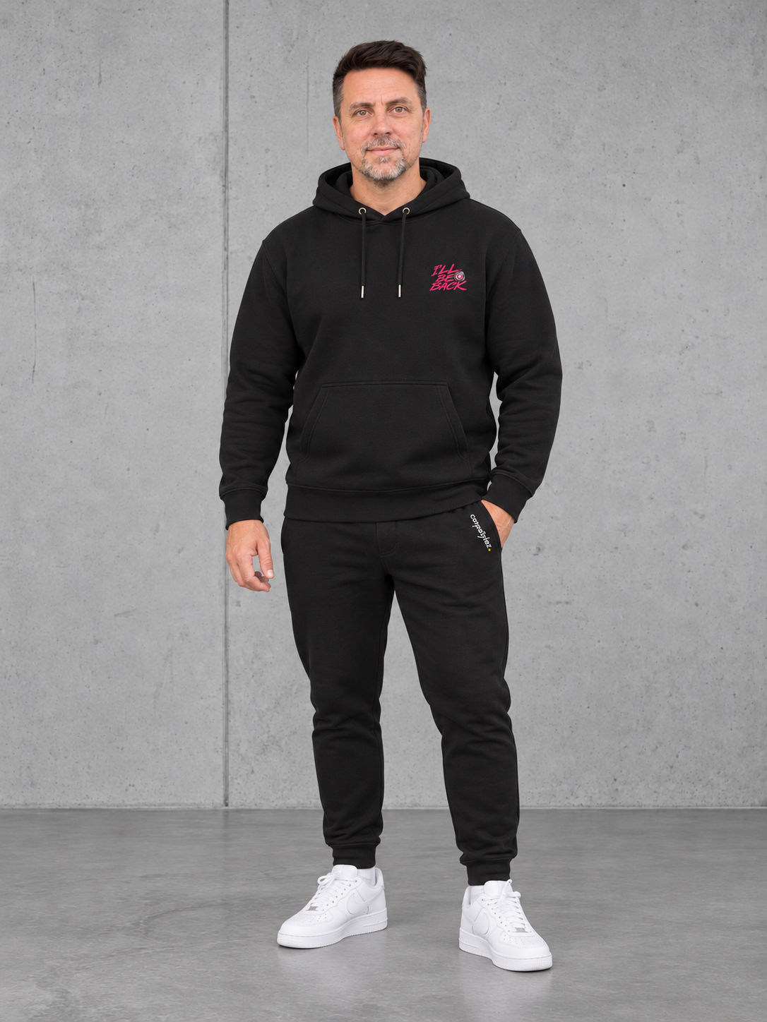 CARPINATOR Hoodie NS401 Black – Ganzkörper Vorderseite #farbe_black