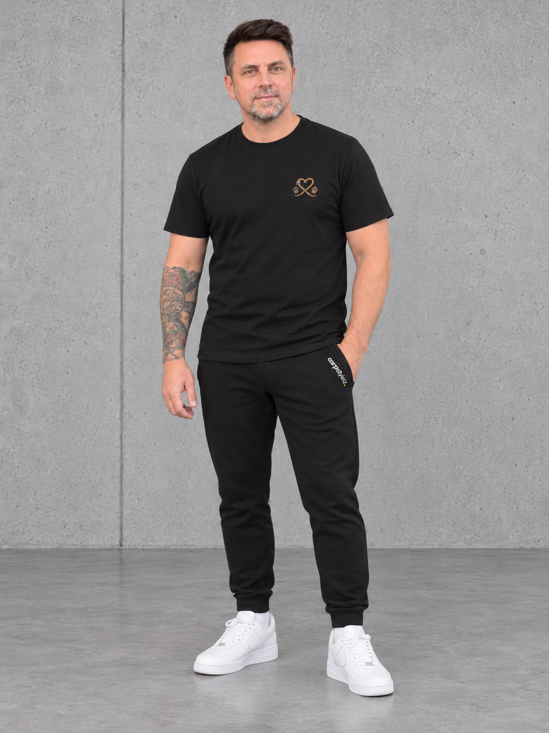 HEAVY PET(T)ING Shirt NS305 Black – Ganzkörper Vorderseite #farbe_black