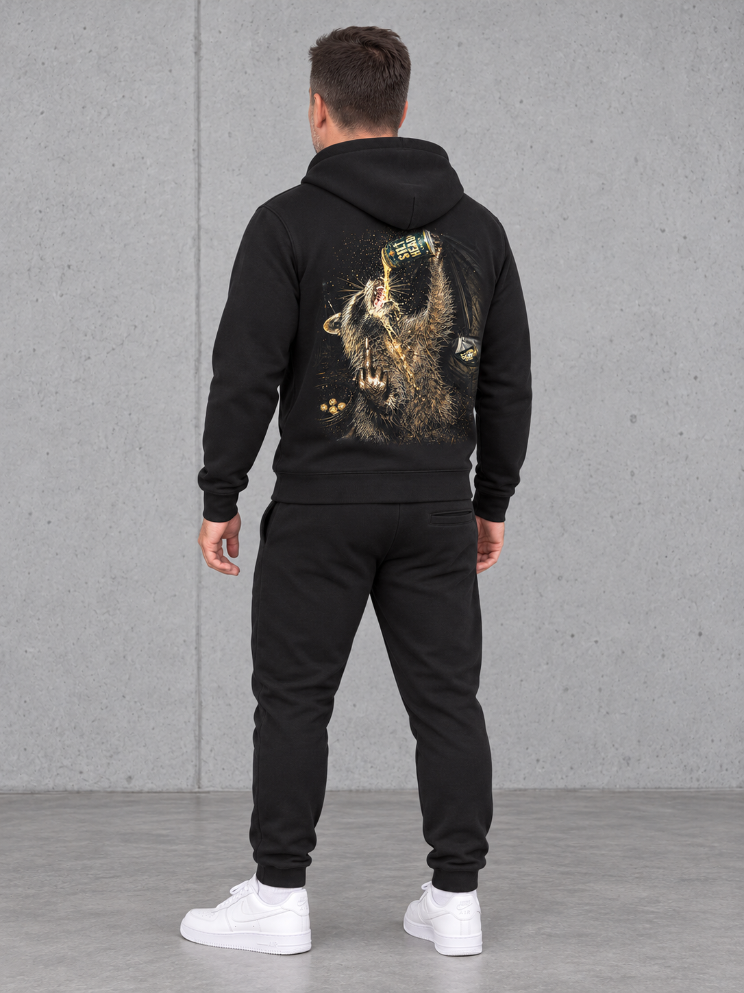 ROCC ON Hoodie Black – Ganzkörper Rücken seitlich #farbe_black