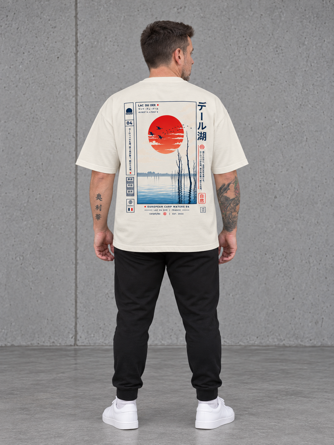 LAC DU DER Oversize Shirt in Ivory – Ganzkörperansicht von hinten