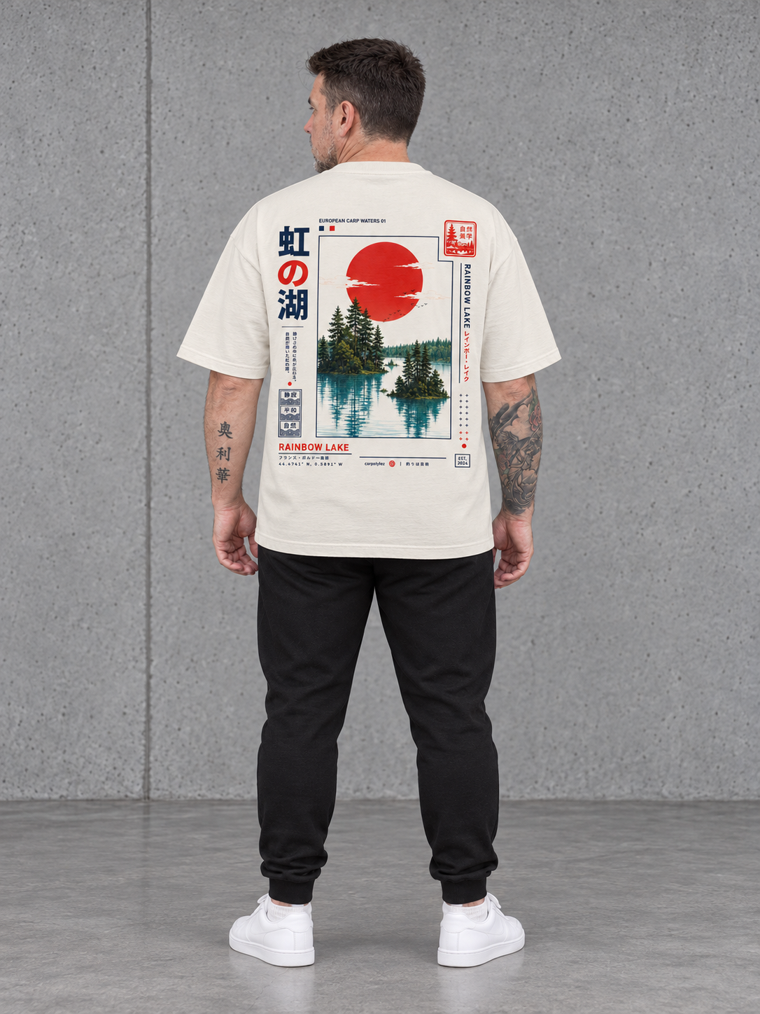 RAINBOW LAKE Oversize Shirt in Ivory – Ganzkörperansicht von hinten