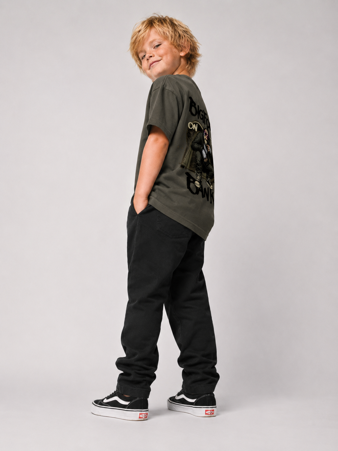 BIGFOOT ON THE BANK Kids Shirt