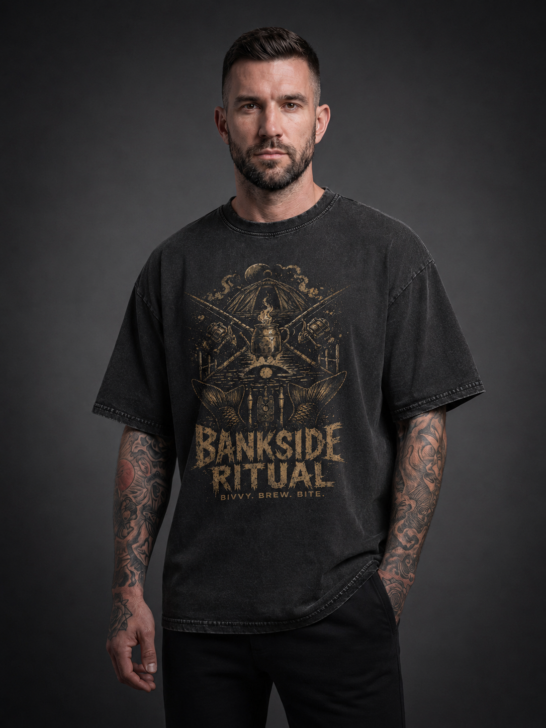 carpstylez „Bankside Ritual“ Acid-Wash Oversize-Shirt schwarz – Streetwear fürs Karpfenangeln