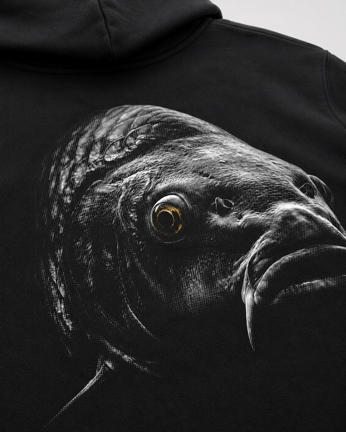 carpstylez BLACKWATER CARP Hoodie – Detail, Karpfen-Streetwear