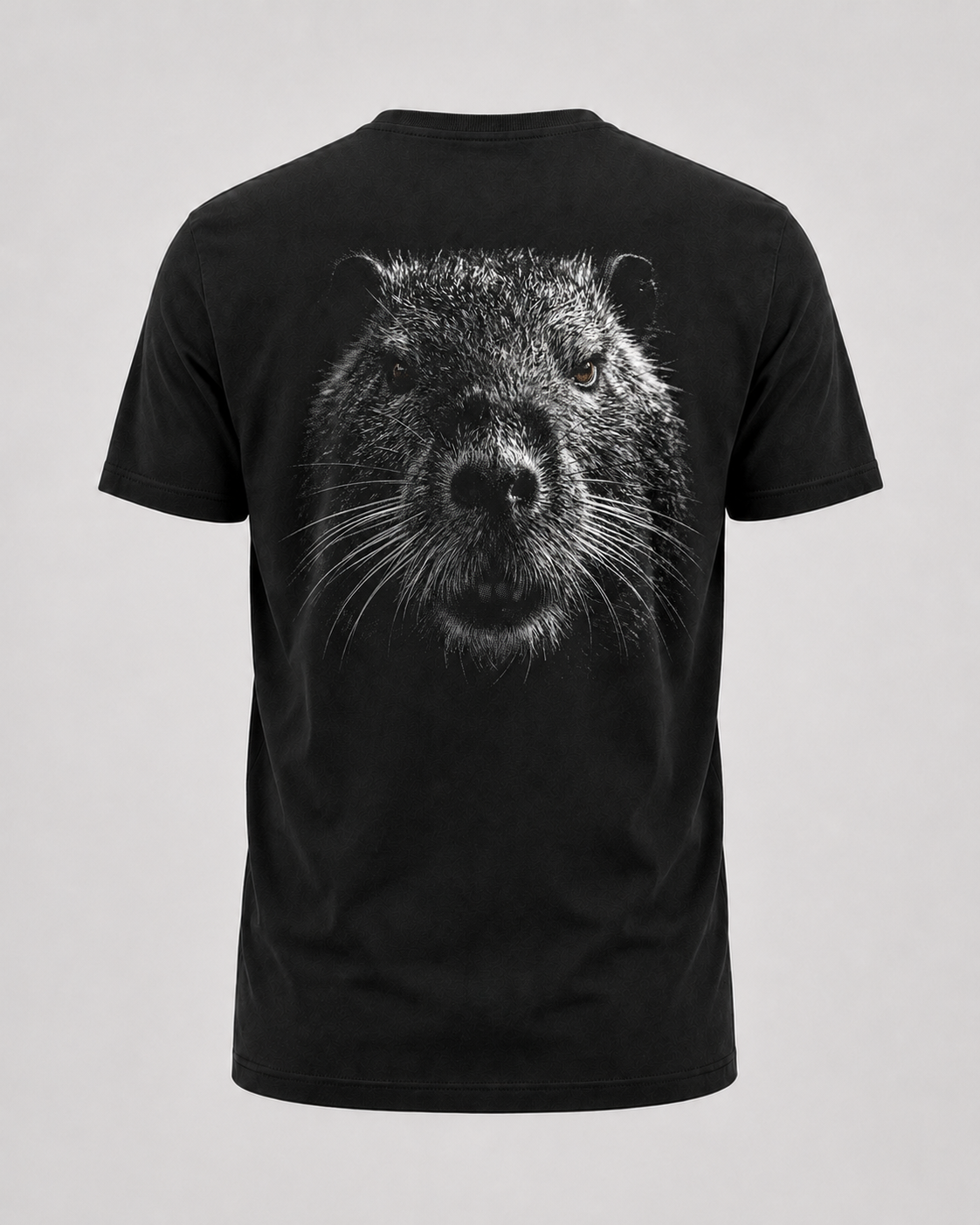 carpstylez Blackwater Nutria Shirt – Backprint, schwarzes Karpfen-Streetwear Shirt