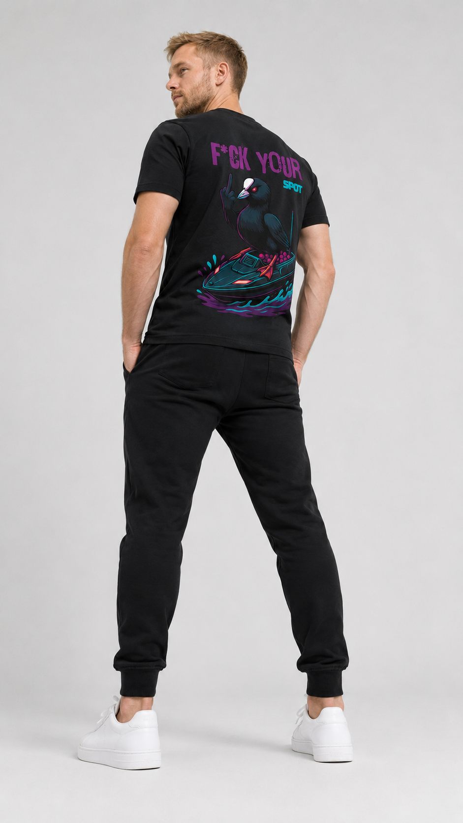 carpstylez F*CK YOUR SPOT Shirt – Studio Mock Fullbody, Karpfen-Streetwear