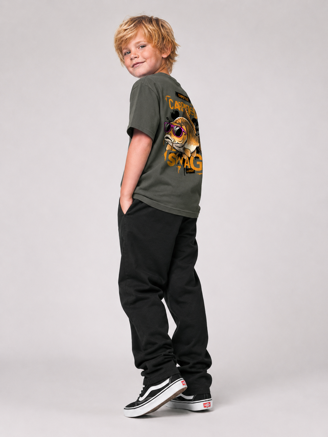 carpstylez Kids CARPIFIED SWAG Shirt – Studio Mock, Karpfen-Streetwear