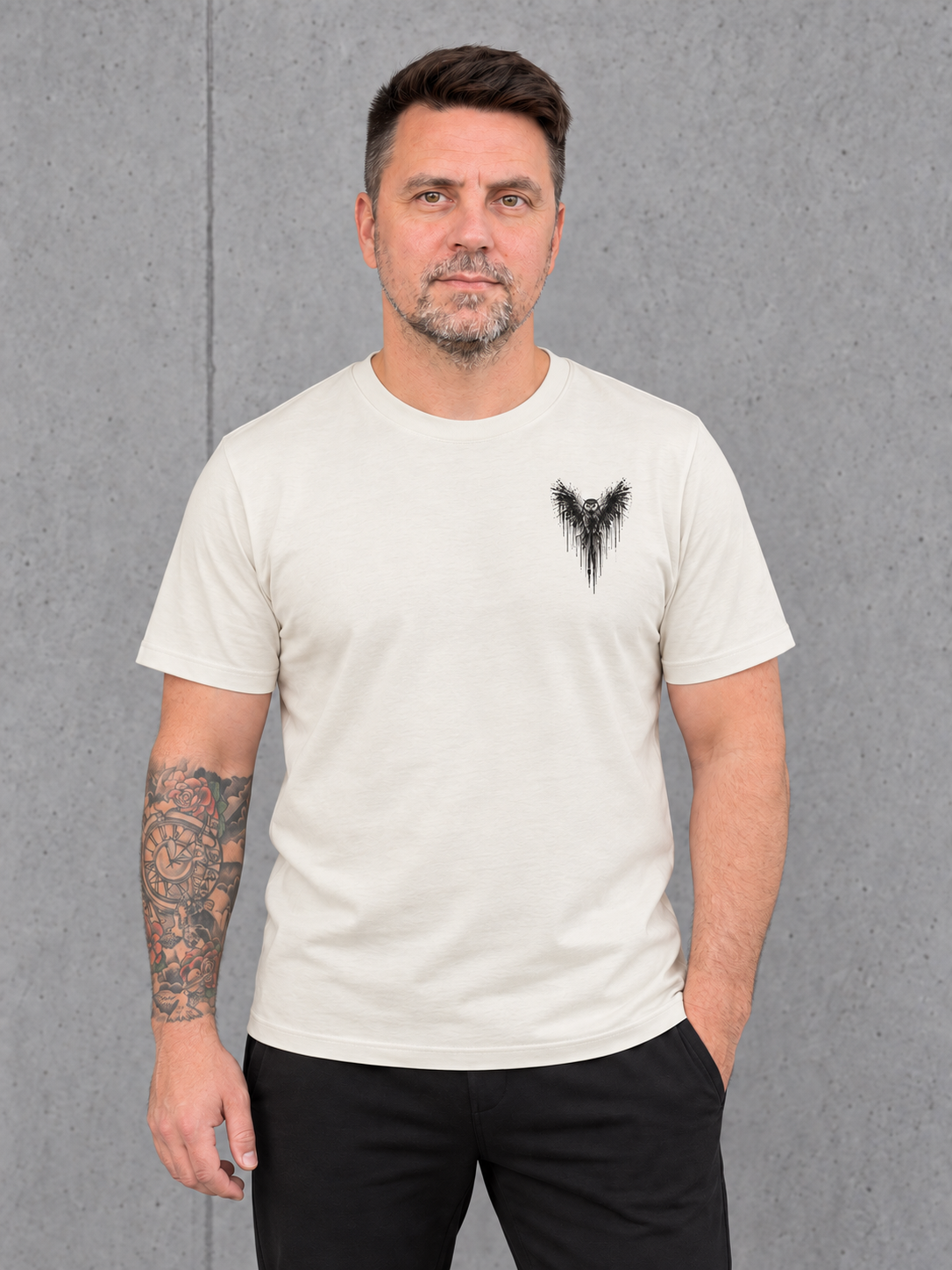 carpstylez THE OWL Shirt Ivory – Front mit kleiner Eule auf der Brust, Karpfen-Streetwear _var_ivory #farbe_ivory