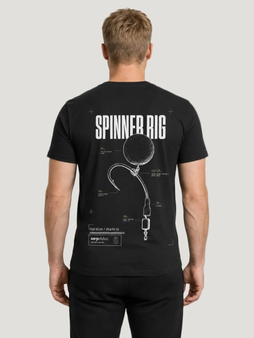 carpstylez THE RIGS Spinner Rig Shirt Black – Trageansicht 1, Karpfen-Streetwear _var_black #farbe_black