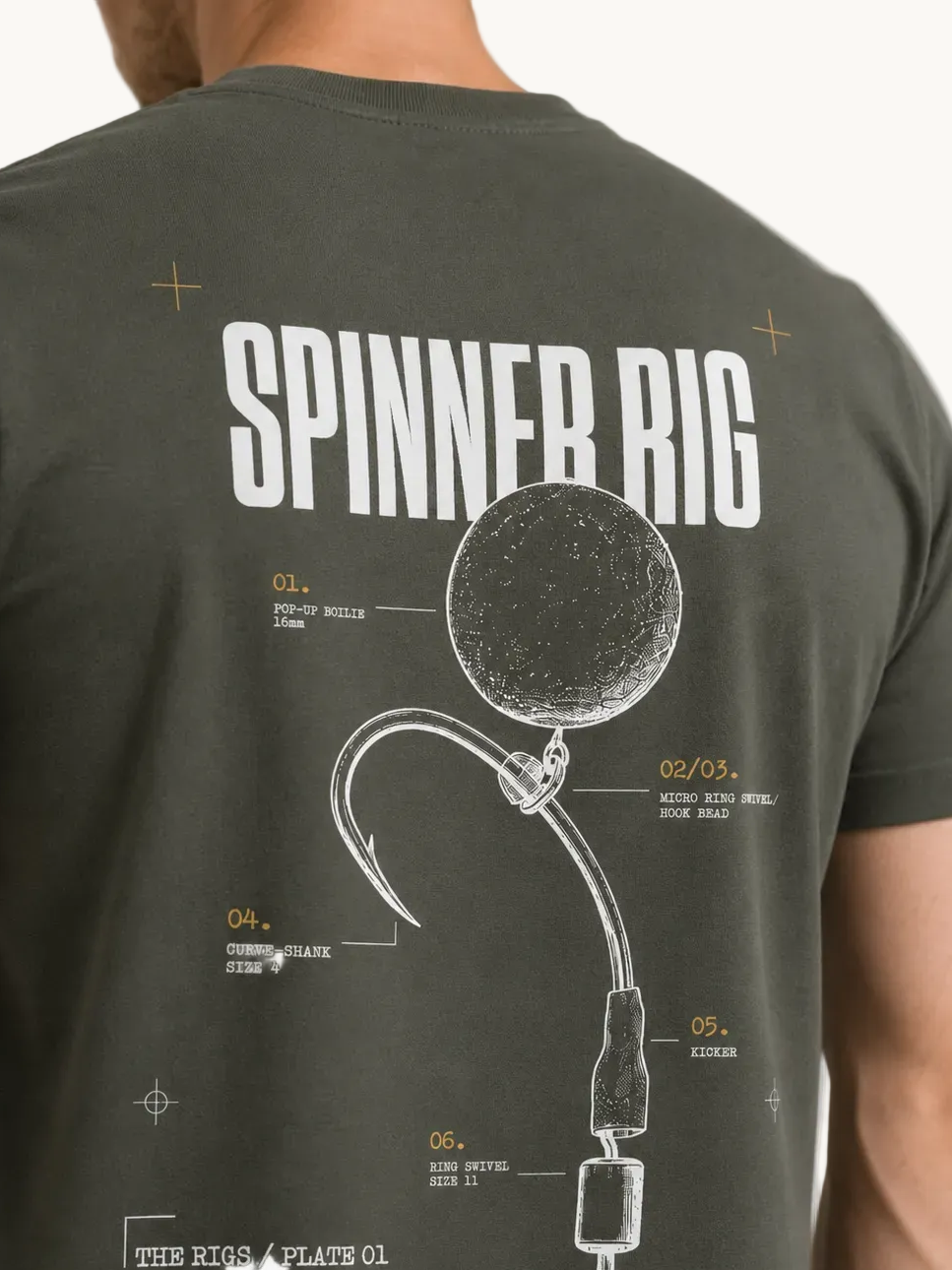 carpstylez THE RIGS Spinner Rig Shirt Organic Khaki – Trageansicht 4, Karpfen-Streetwear _var_organic-khaki #farbe_organic khaki