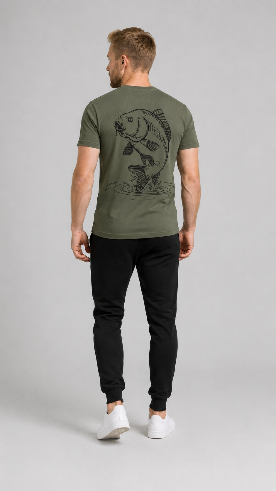 carpstylez THE RISE Shirt – Studio Mock Fullbody, Karpfen-Streetwear