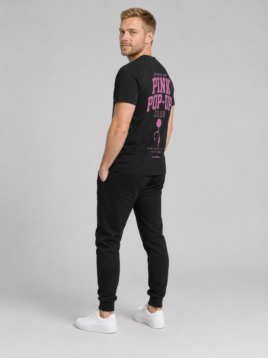 carpstylez WASHED OUT PINK POP-UP Club Shirt – getragen, Ganzkörper Rückseite