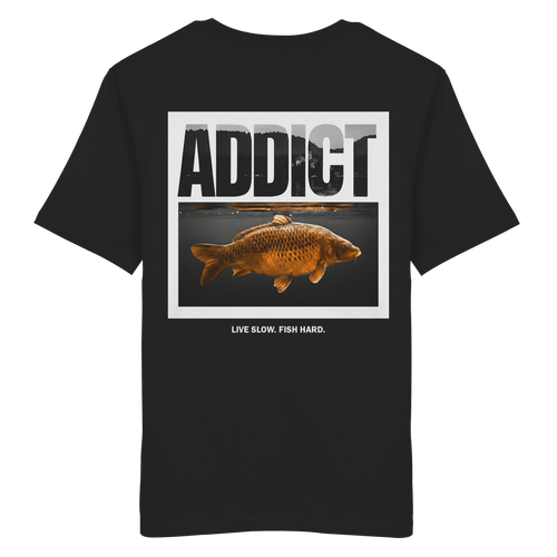 Karpfen Angeln mit ADDICT Prime T-Shirt - CAST carpstylez