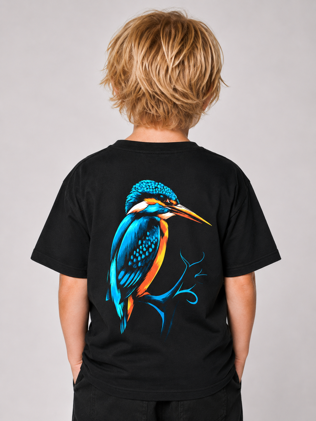 KINGFISHER VIBES Kids Shirt in Schwarz mit Eisvogel-Backprint – Rückenansicht