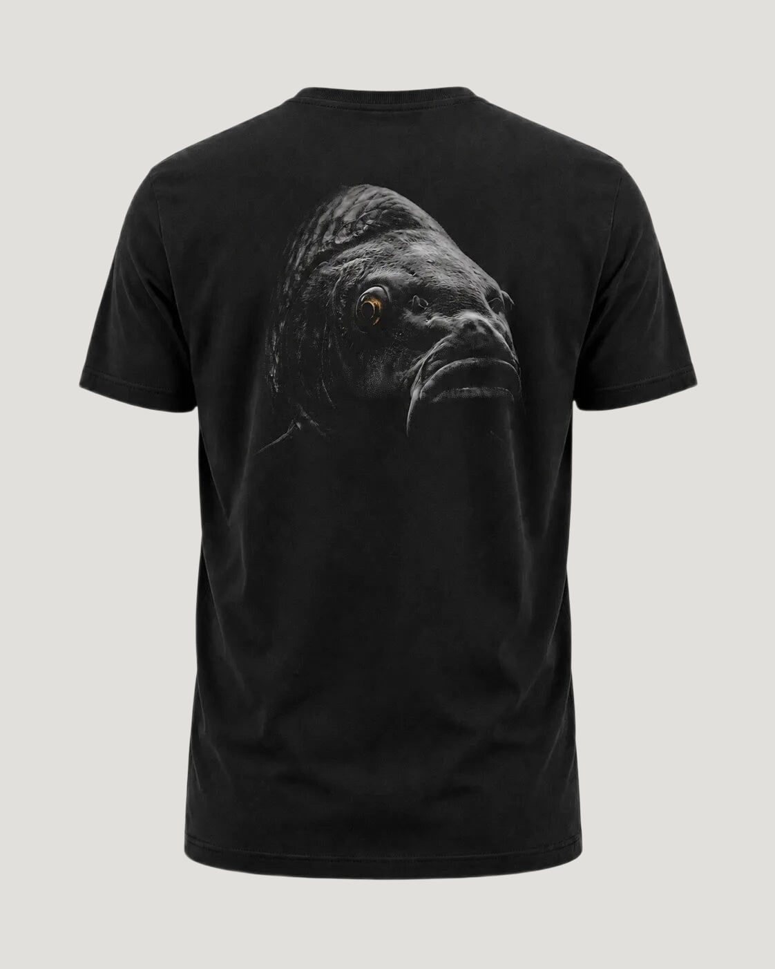 carpstylez Blackwater Carp Shirt – Backprint, schwarzes Karpfen-Streetwear Shirt #farbe_black