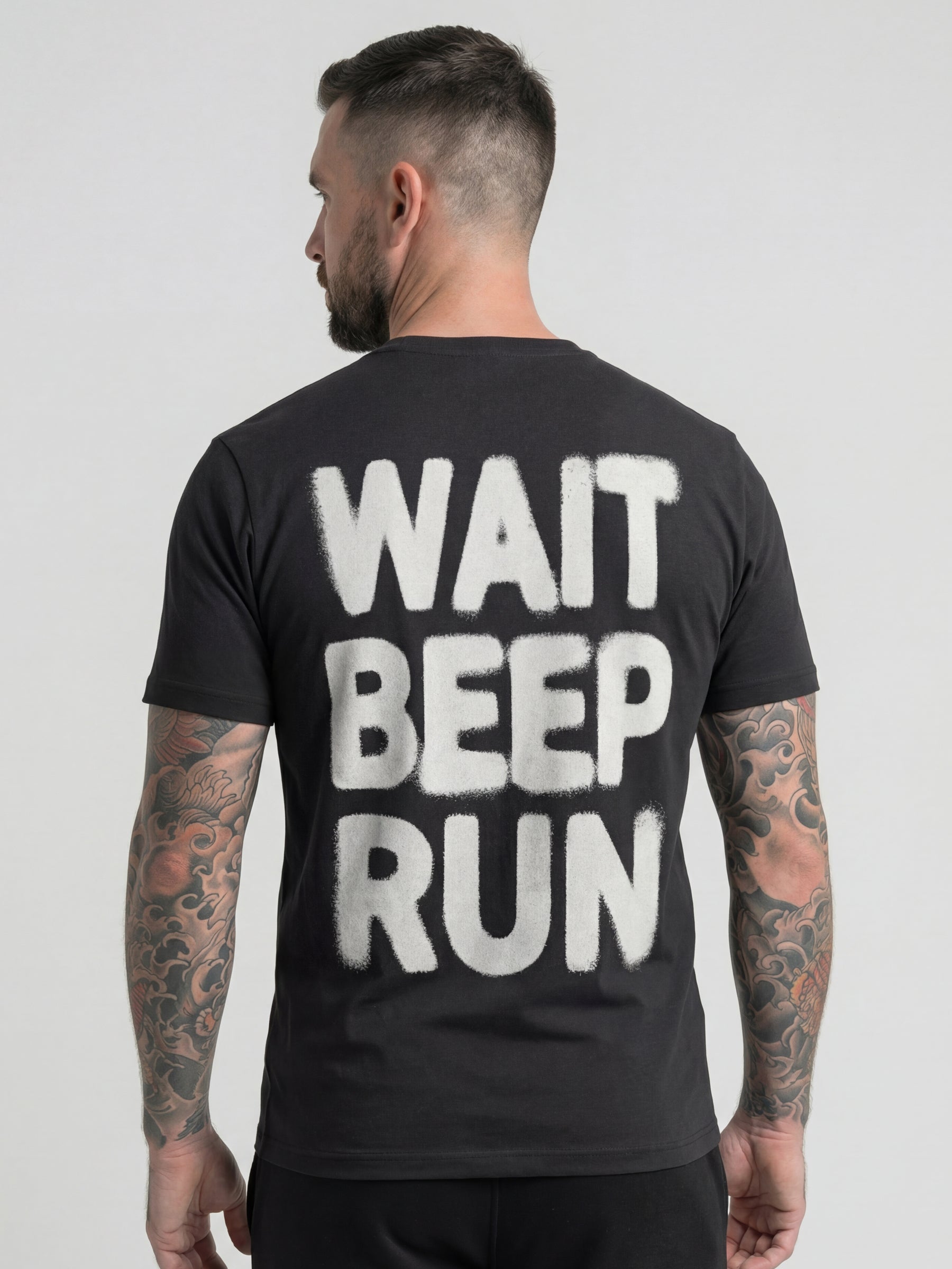 Schwarzes carpstylez Shirt „Wait Beep Run“ – Rückenansicht